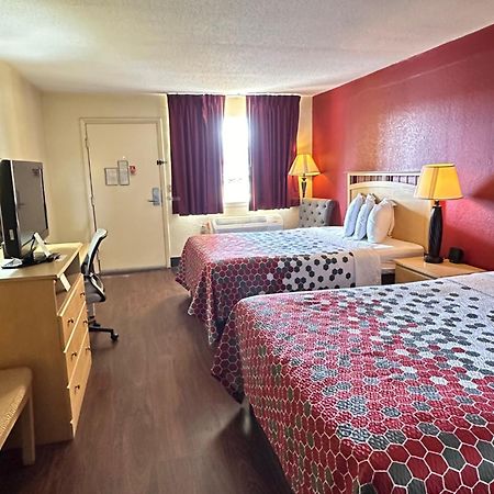 Econo Lodge Christiansburg-Blacksburg I-81 Экстерьер фото