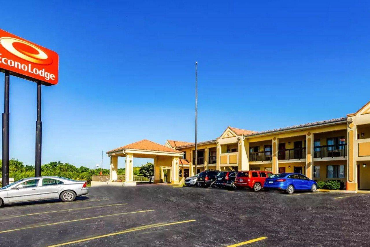 Econo Lodge Christiansburg-Blacksburg I-81 Экстерьер фото