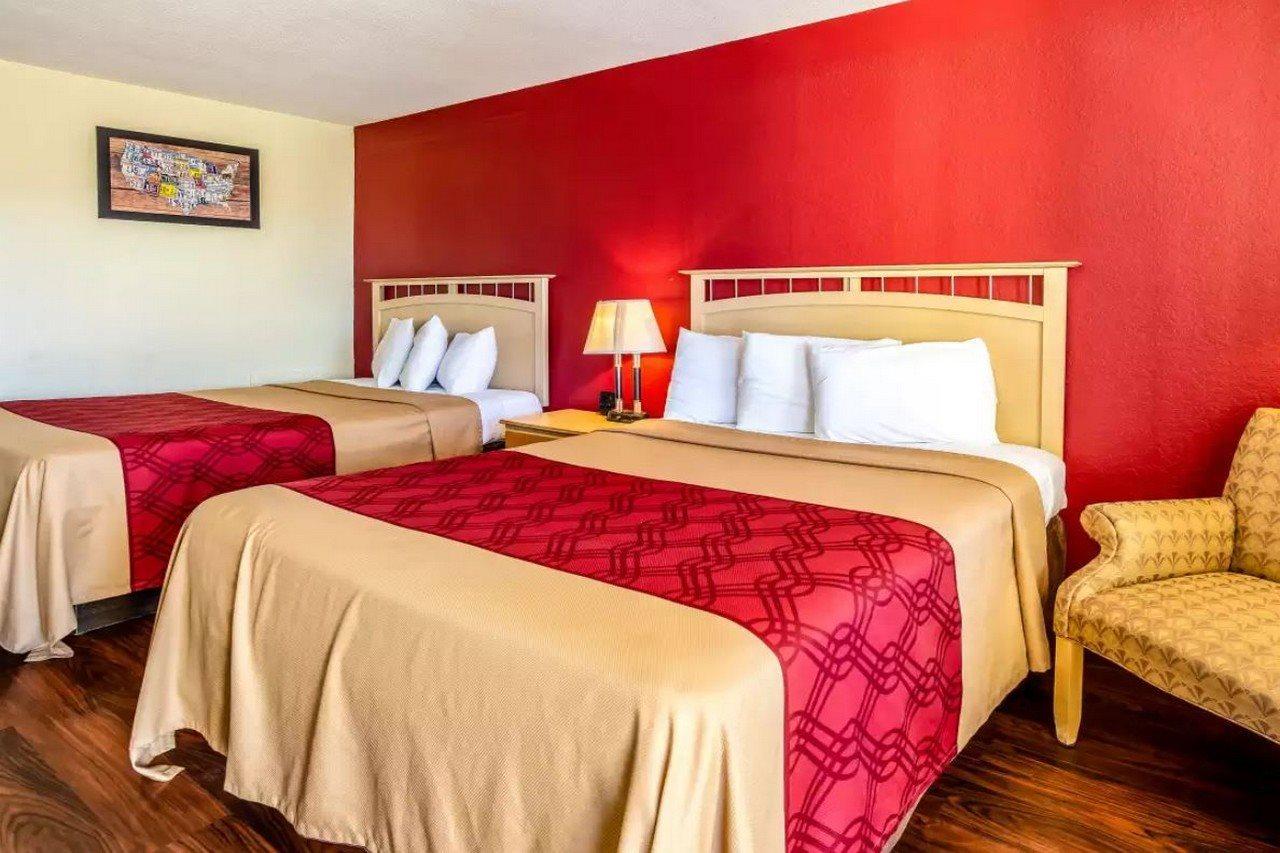 Econo Lodge Christiansburg-Blacksburg I-81 Экстерьер фото