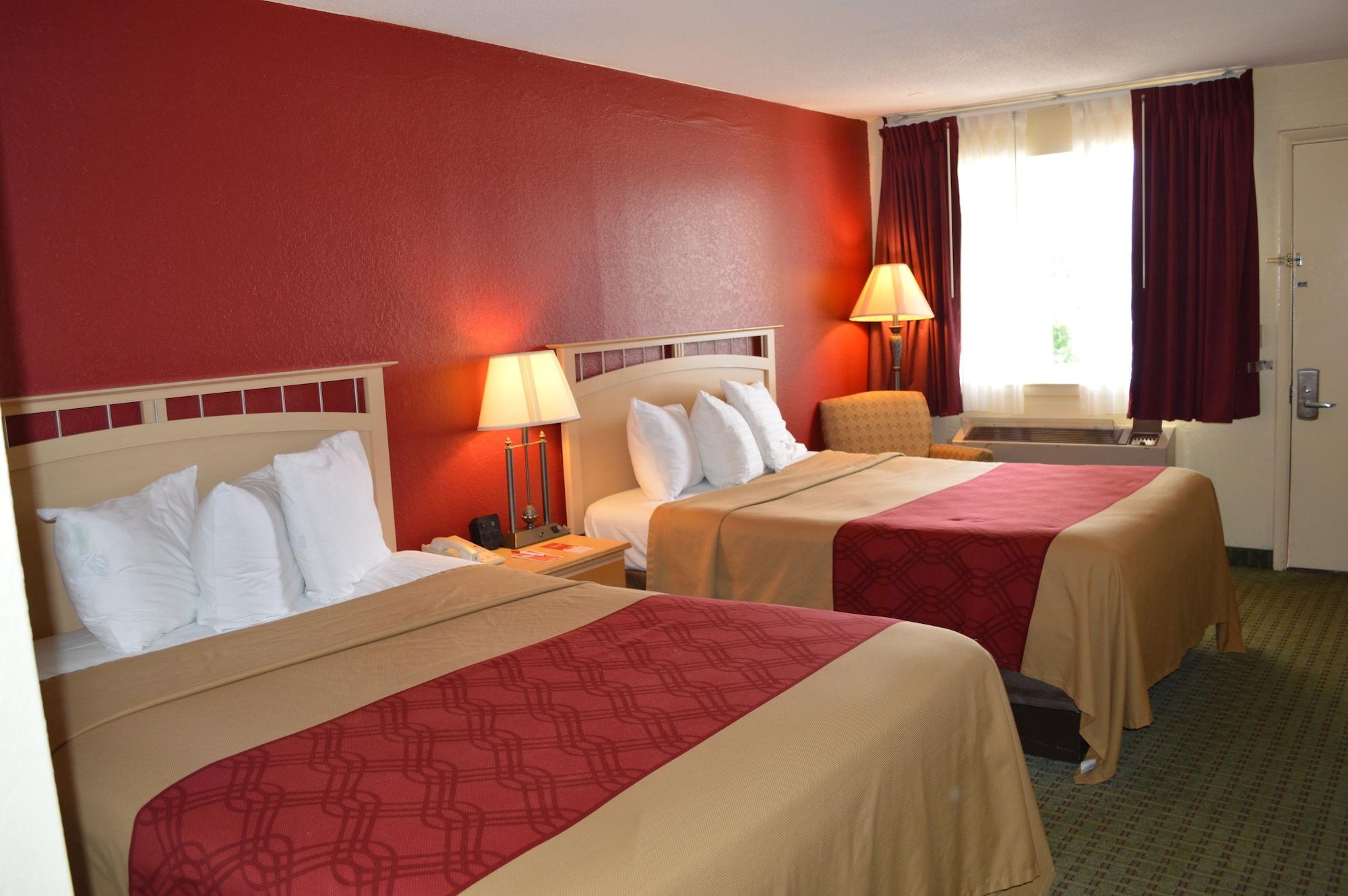 Econo Lodge Christiansburg-Blacksburg I-81 Экстерьер фото