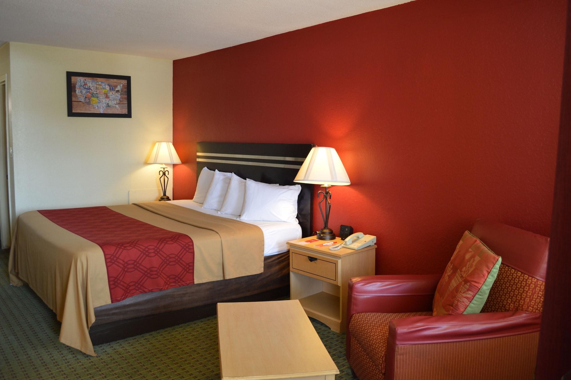Econo Lodge Christiansburg-Blacksburg I-81 Экстерьер фото