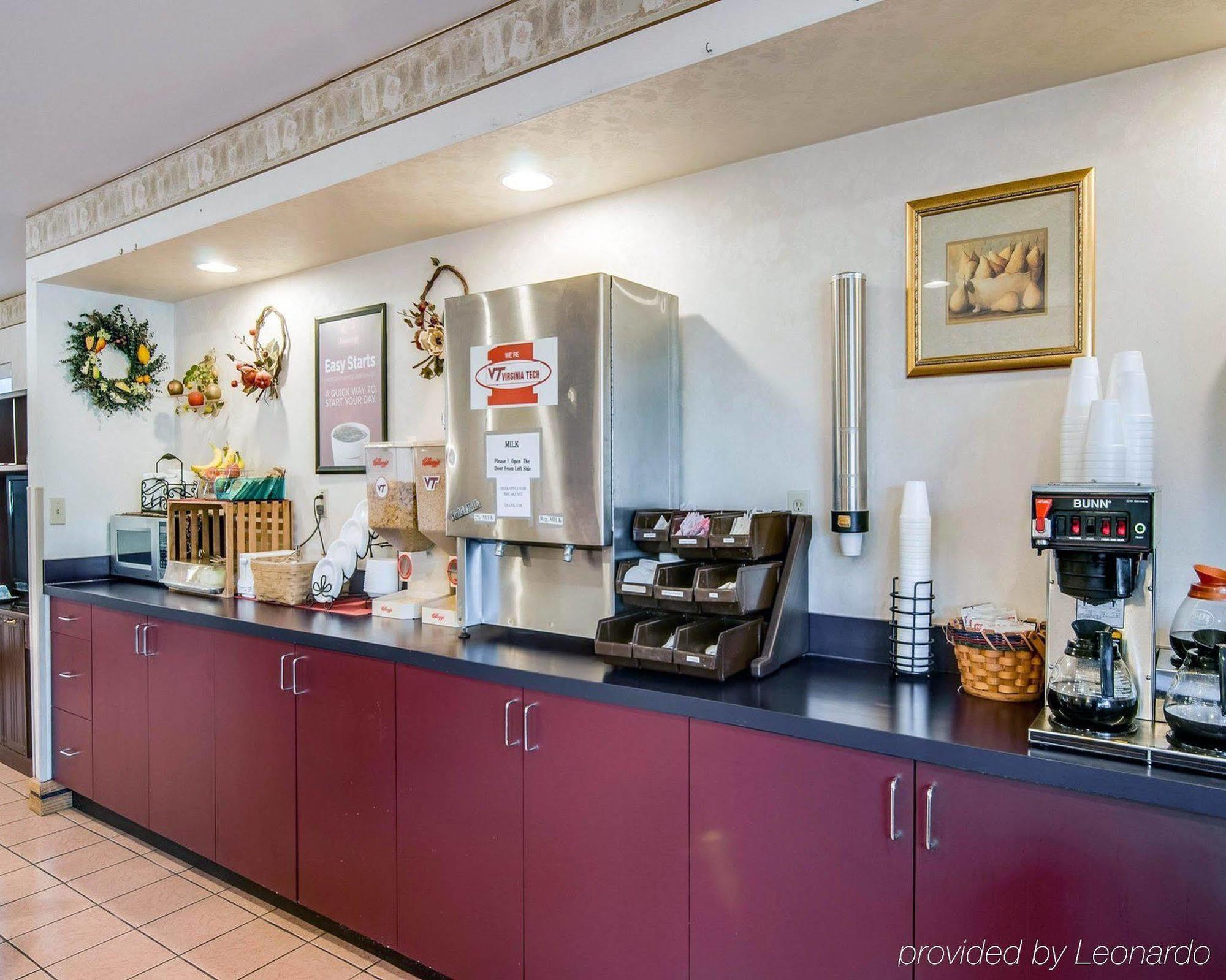 Econo Lodge Christiansburg-Blacksburg I-81 Экстерьер фото