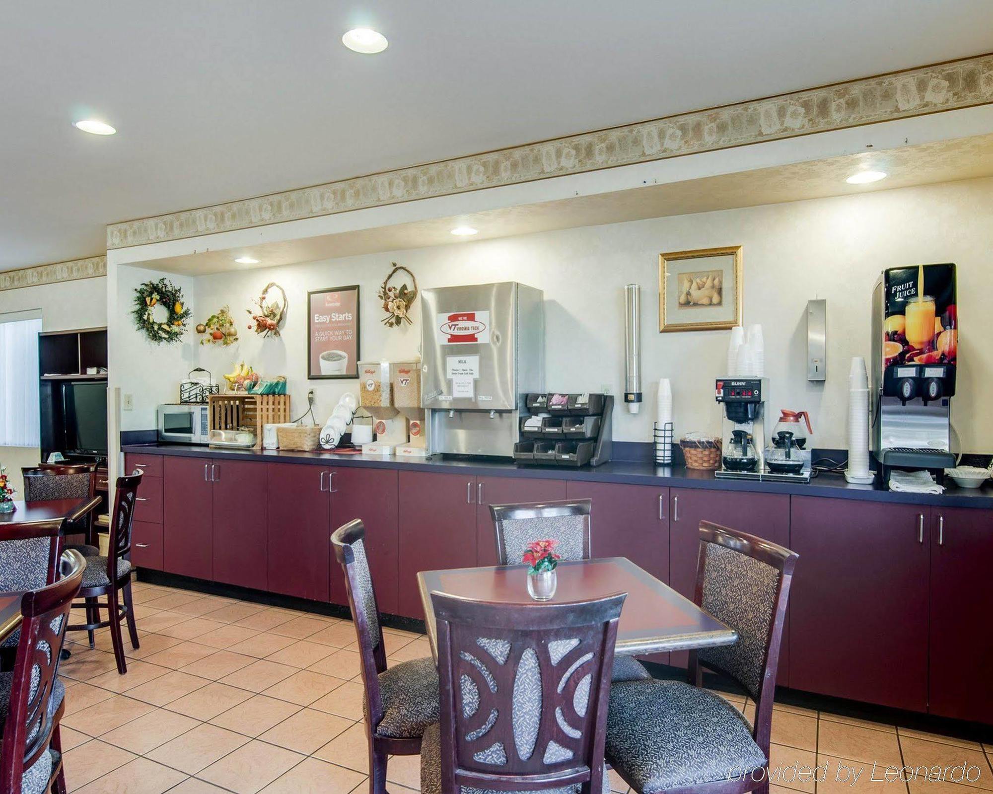 Econo Lodge Christiansburg-Blacksburg I-81 Экстерьер фото