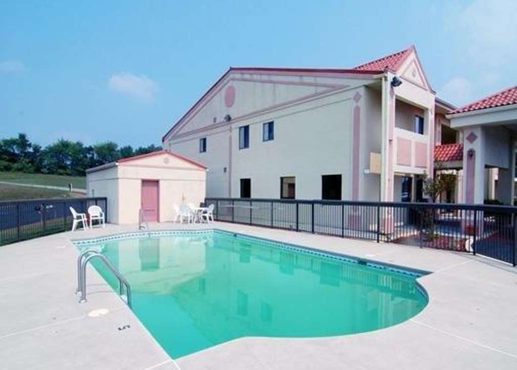 Econo Lodge Christiansburg-Blacksburg I-81 Удобства фото